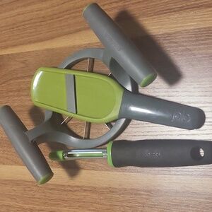 Set of apple cutter, food slicer and potato peeler